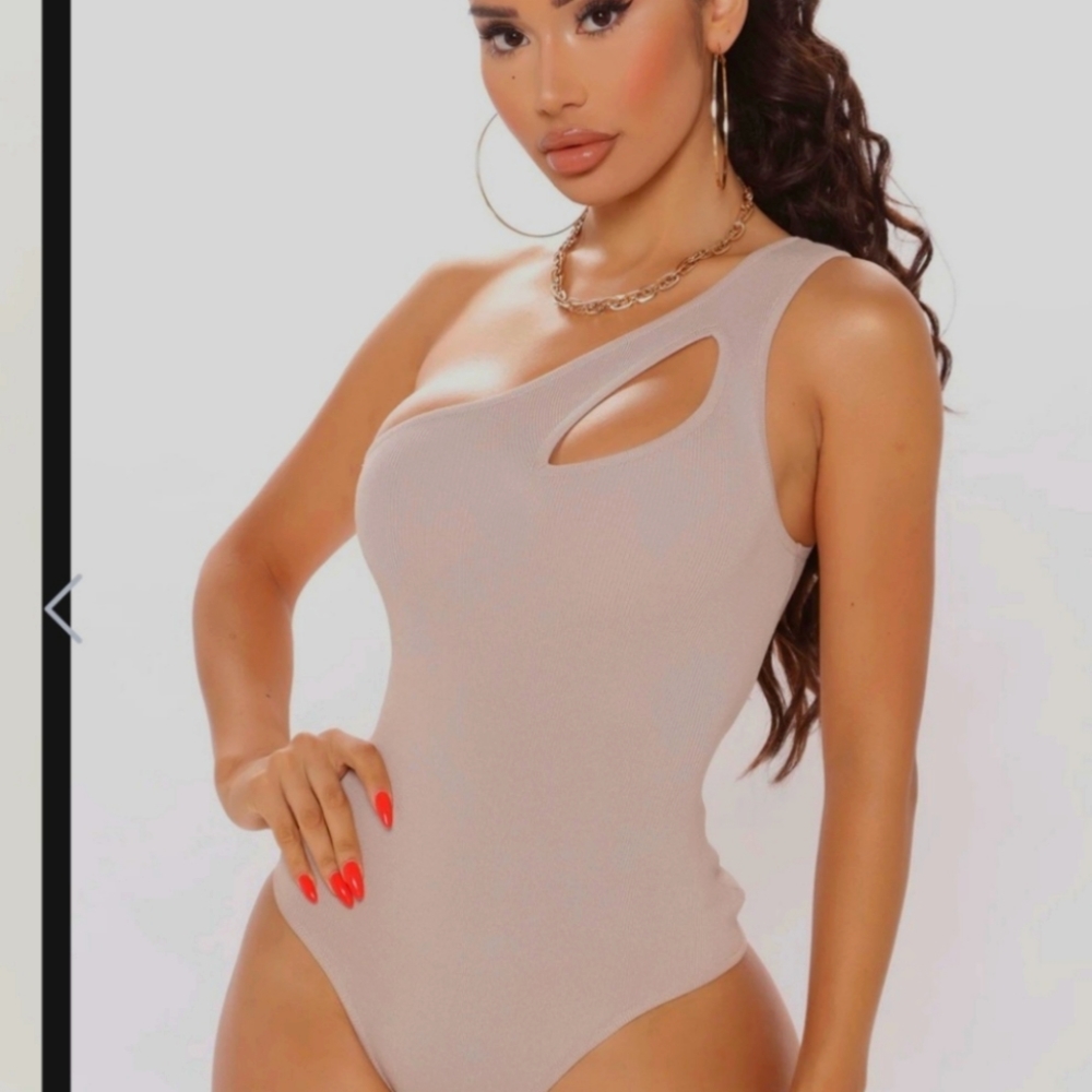 Fashion Nova Bodysuit